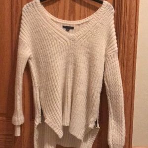 American eagle white chunky sweater